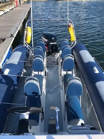 Bote inflável rígido à venda