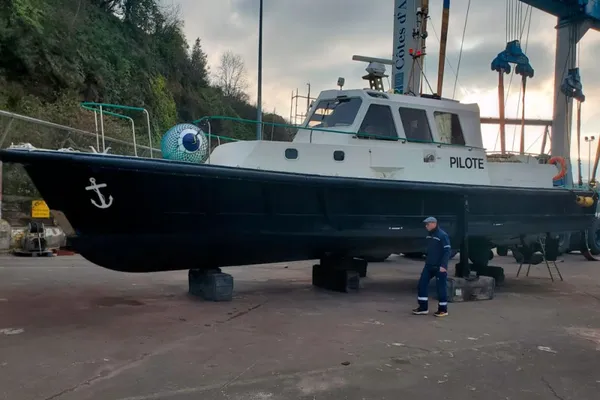 Pilot boat for sale