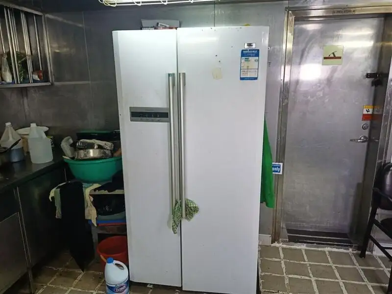 Rebocador à venda