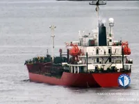 Navio-tanque de óleo/produtos químicos à venda