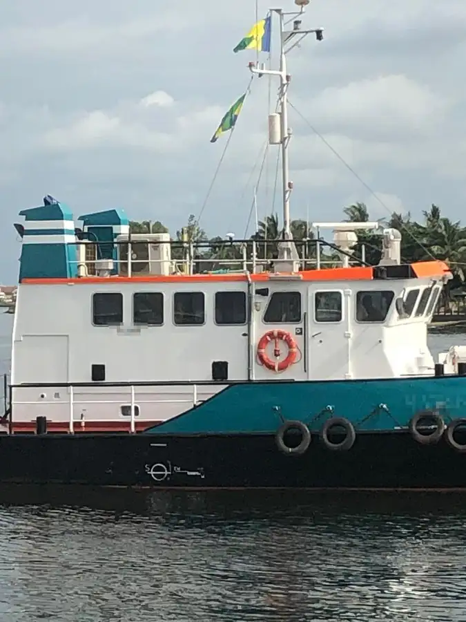 Navio de pesquisa à venda