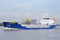 Oil/Chemical tanker à venda