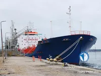 Navio-tanque de óleo/produtos químicos à venda