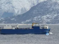 Navio frigorífico à venda