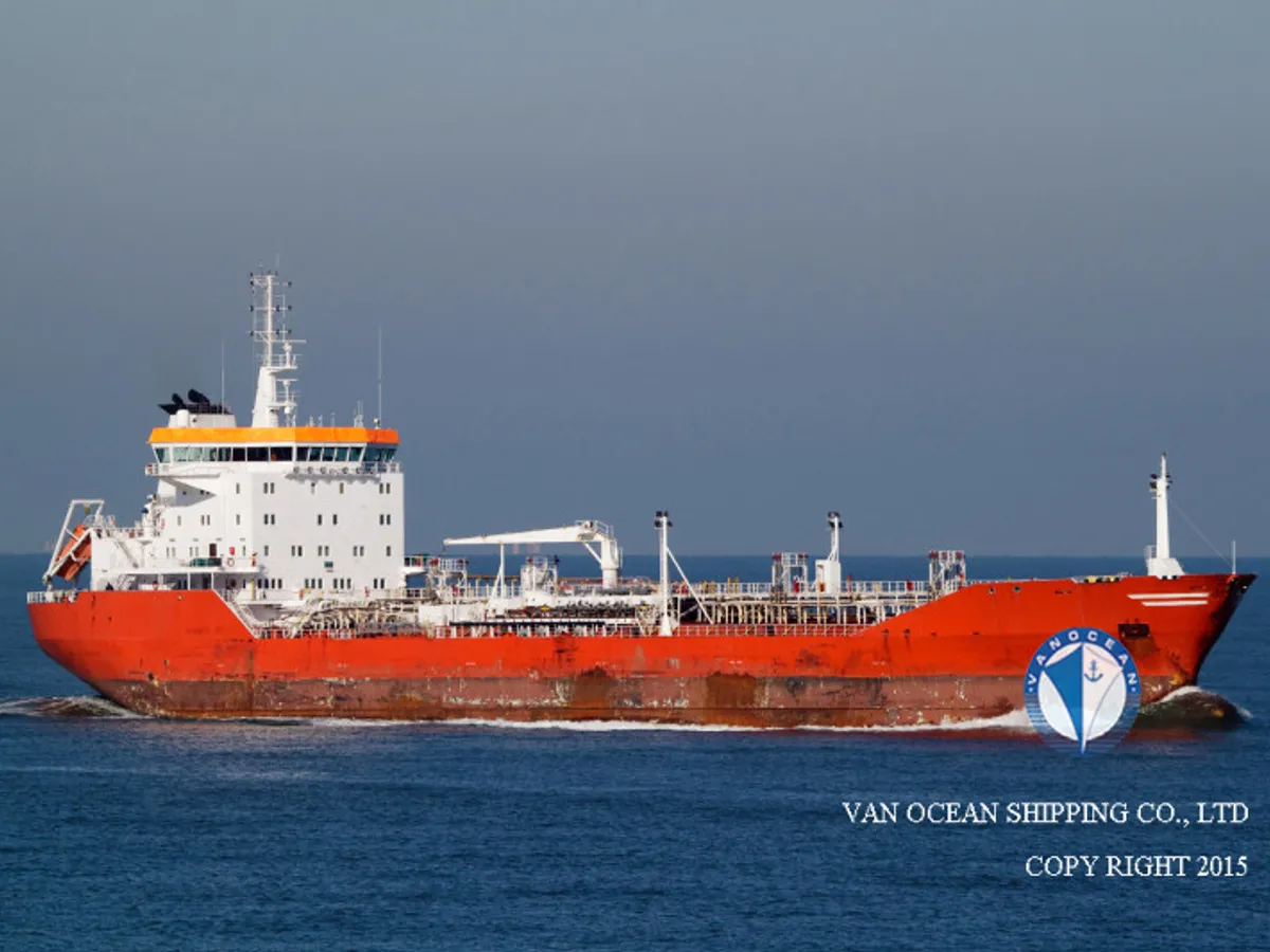 Navio-tanque de óleo/produtos químicos à venda