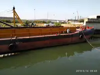 Barcaça à venda
