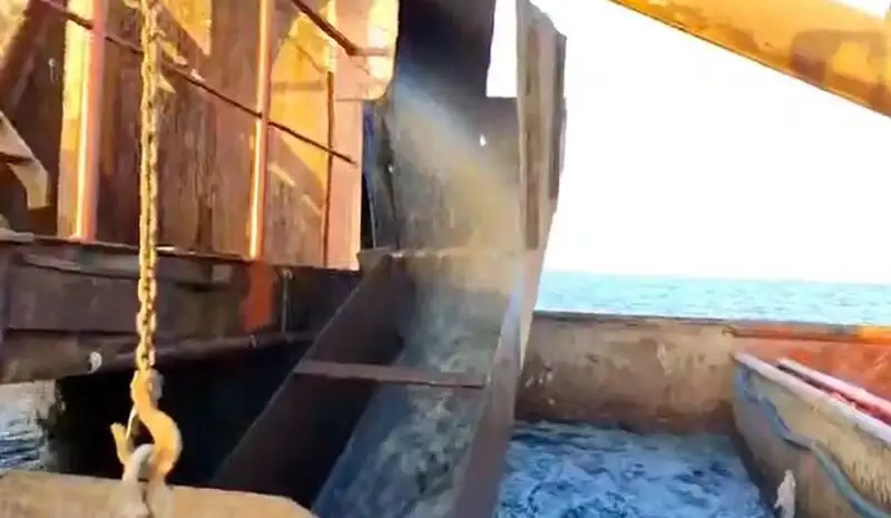 Dragador à venda