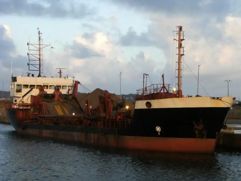 Dragador à venda