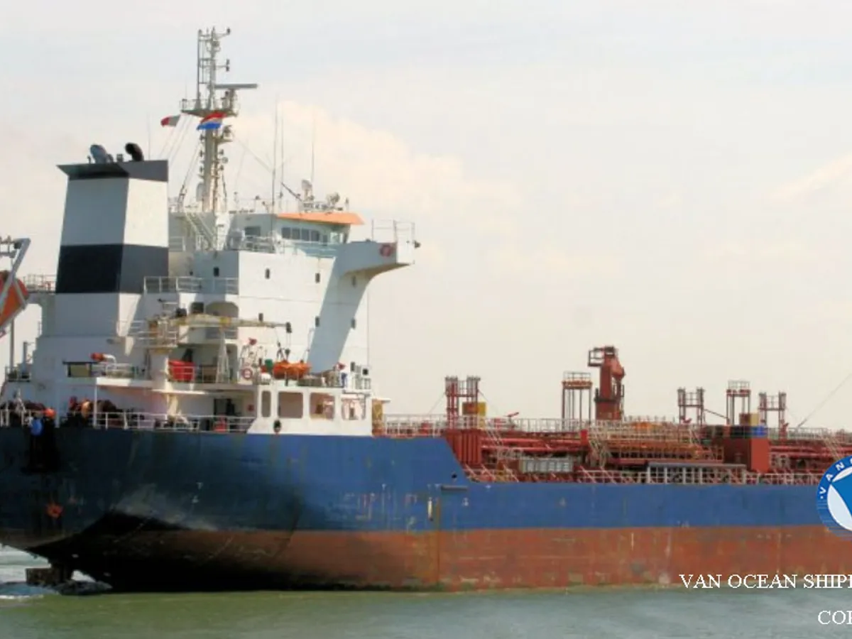 Navio-tanque de óleo/produtos químicos à venda