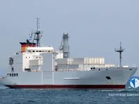 Navio frigorífico à venda