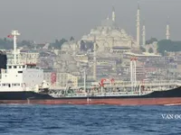 Navio-tanque de óleo/produtos químicos à venda