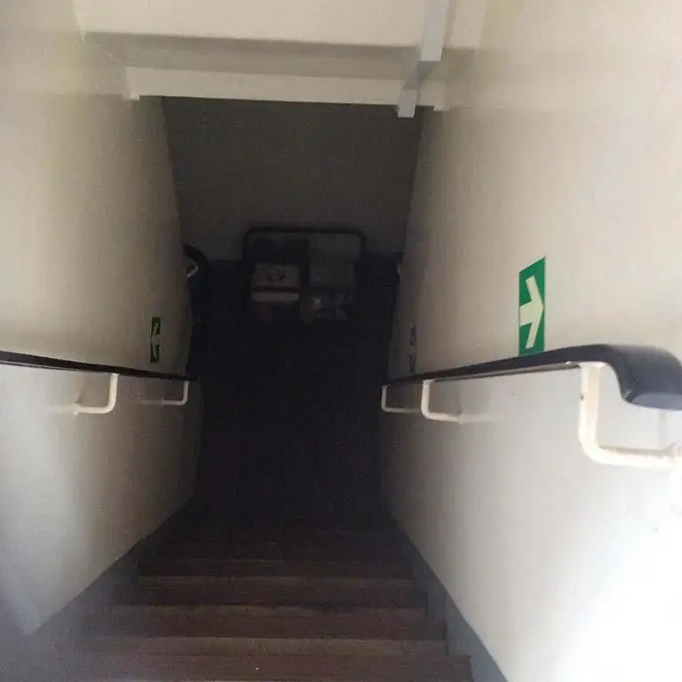 Rebocador à venda