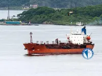 Navio-tanque de óleo/produtos químicos à venda