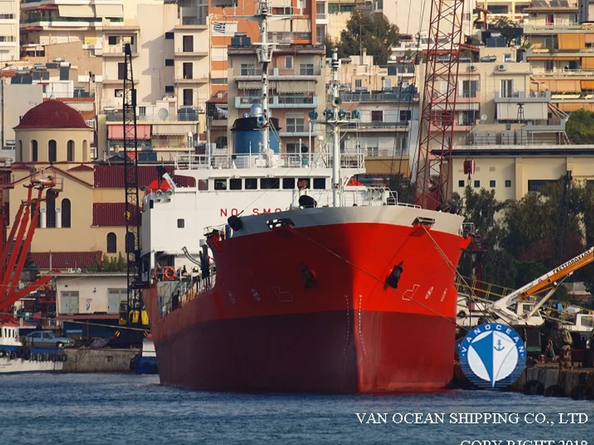 Navio-tanque de óleo/produtos químicos à venda