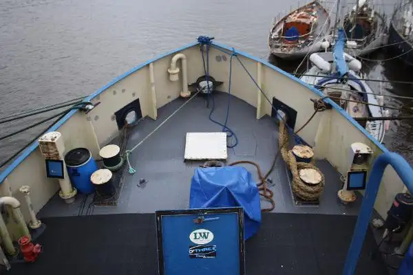 Navio de passageiros à venda