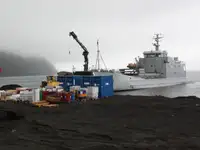 Balsa de desembarque, tanque à venda