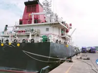 Navio-tanque de óleo/produtos químicos à venda