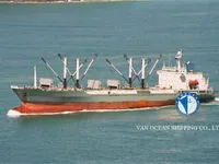 Navio frigorífico à venda