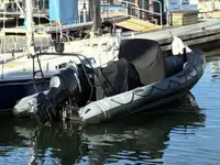 Bote inflável rígido à venda