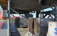 Navio transportador de GNL à venda