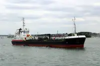 Oil/Chemical tanker à venda