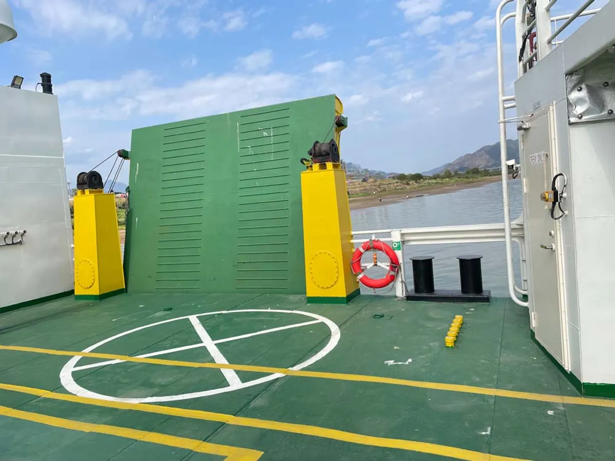 Navio RoPax à venda