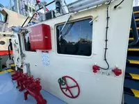 Rebocador à venda