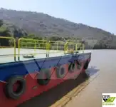Barcaça à venda