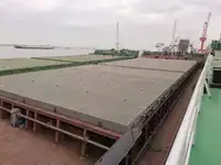 Navio graneleiro à venda