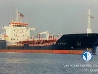 Navio-tanque de óleo/produtos químicos à venda
