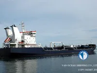 Navio-tanque de óleo/produtos químicos à venda