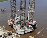 Navio transportador de GNL à venda