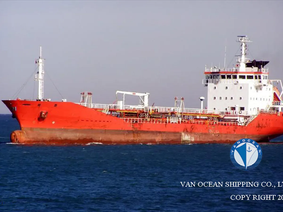 Navio-tanque de óleo/produtos químicos à venda