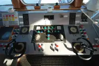 Balsa de desembarque, tanque à venda
