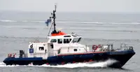 Barco de tripulação à venda