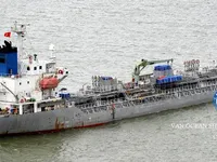 Navio-tanque de óleo/produtos químicos à venda
