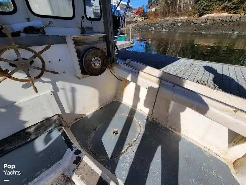 Navio de processamento de peixe à venda