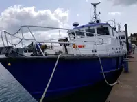 Navio de pesquisa à venda
