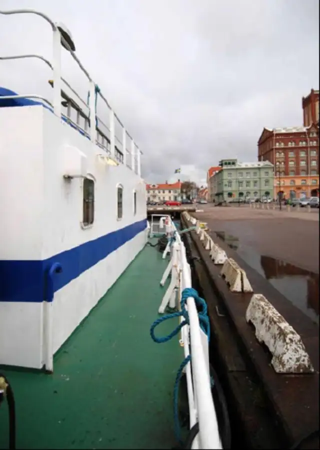 Navio de transporte de passageiros (Ferry) à venda