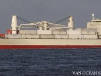 Navio frigorífico à venda