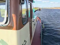 Rebocador à venda