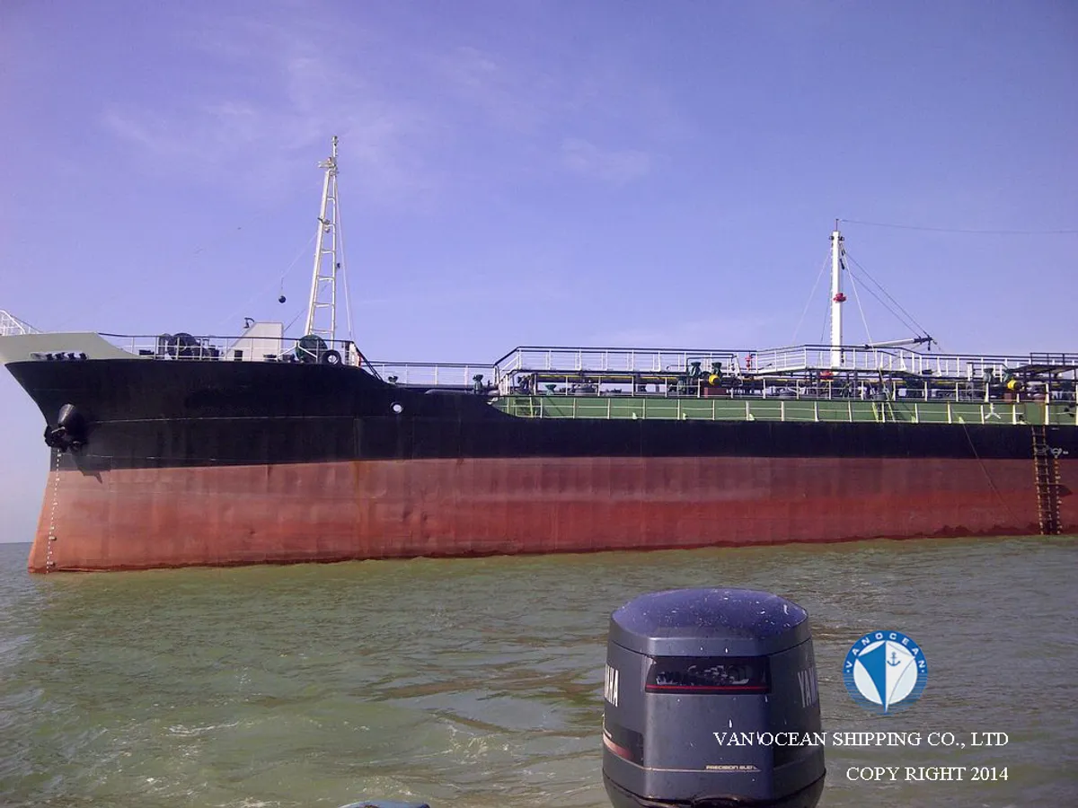 Navio-tanque de óleo/produtos químicos à venda