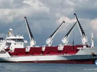 Navio frigorífico à venda