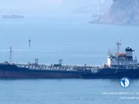 Navio-tanque de óleo/produtos químicos à venda