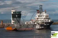 Navio de abastecimento à venda