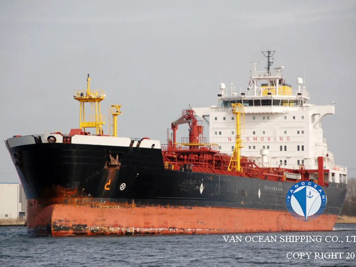 Navio-tanque de óleo/produtos químicos à venda