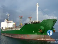 Navio-tanque de óleo/produtos químicos à venda