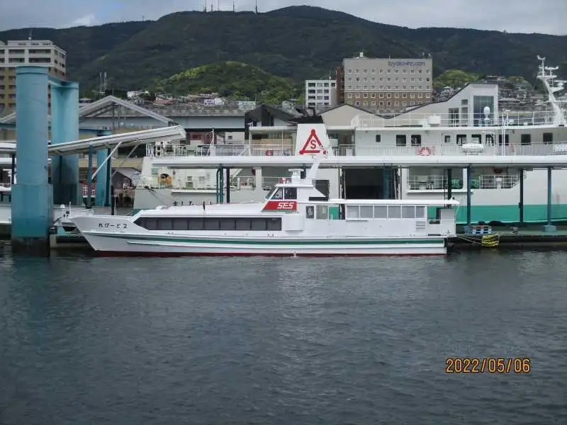 Navio de passageiros à venda
