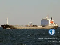 Navio-tanque de óleo/produtos químicos à venda