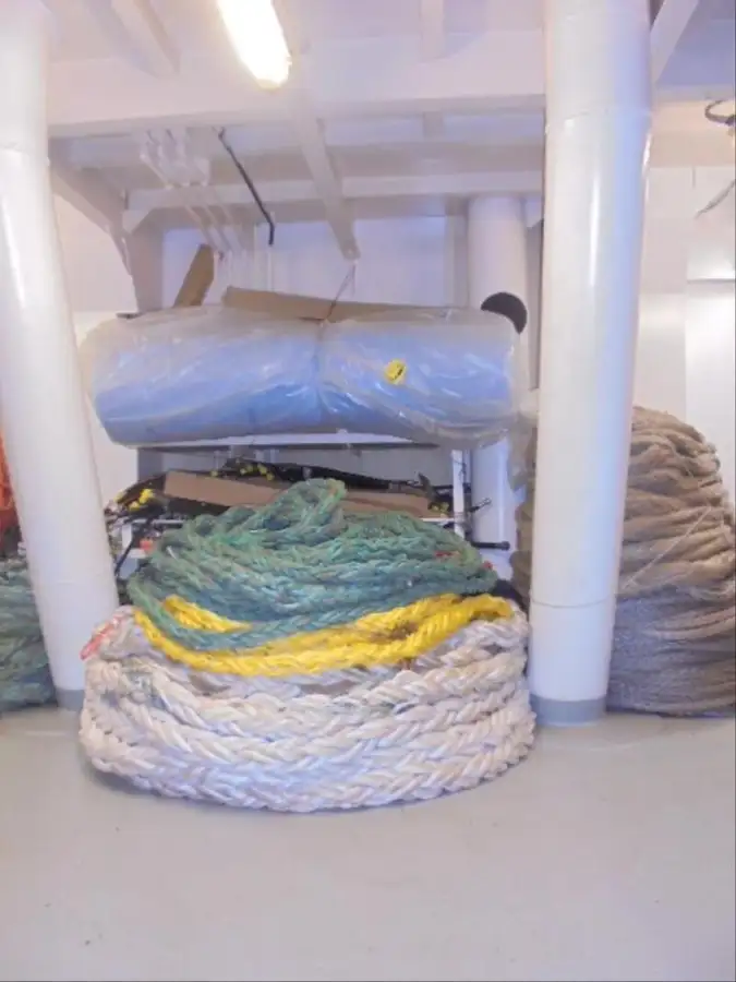 Navio frigorífico à venda
